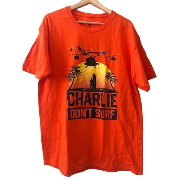 Charlie Don’t Surf T-shirt Men’s Size Large - Picture 1 of 3